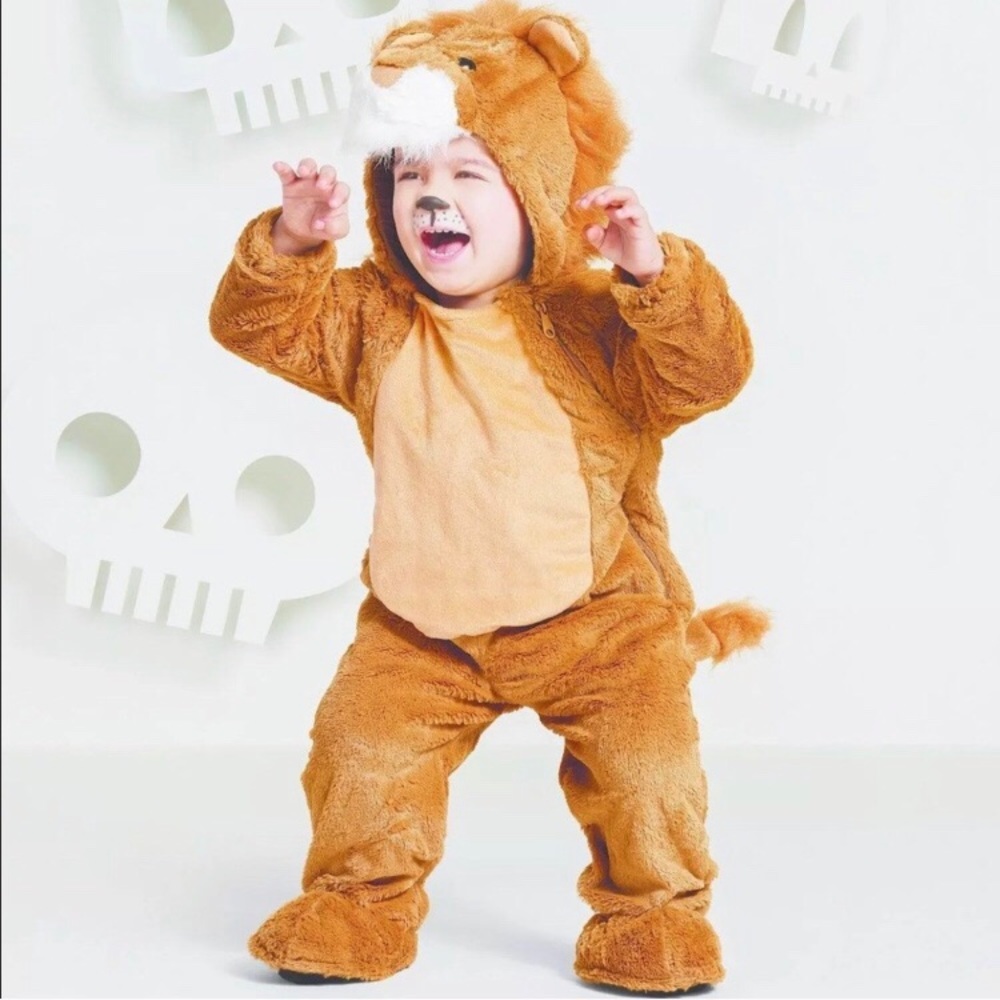 Toddler lion costume size 4-5T